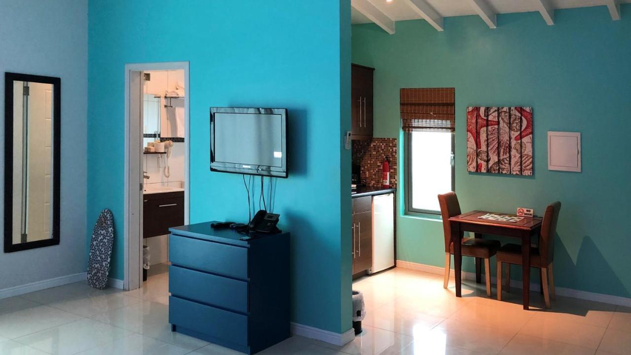 Quints Travelers Inn Willemstad Exterior photo
