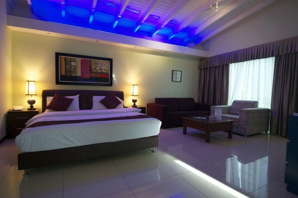 Quints Travelers Inn Willemstad Exterior photo