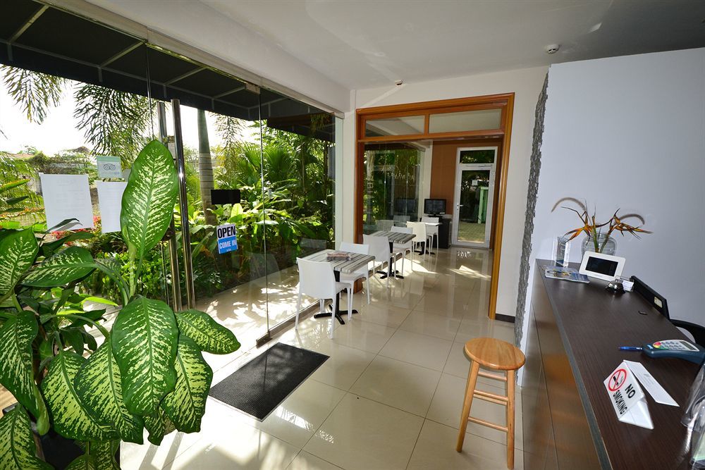 Quints Travelers Inn Willemstad Exterior photo